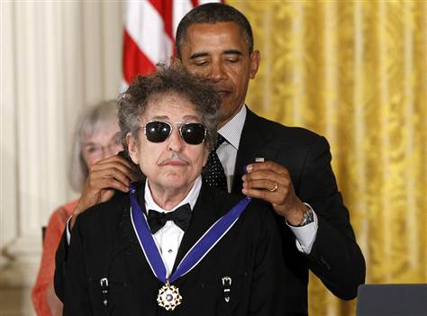 Bob Dylan - Medal of Freedom Obama